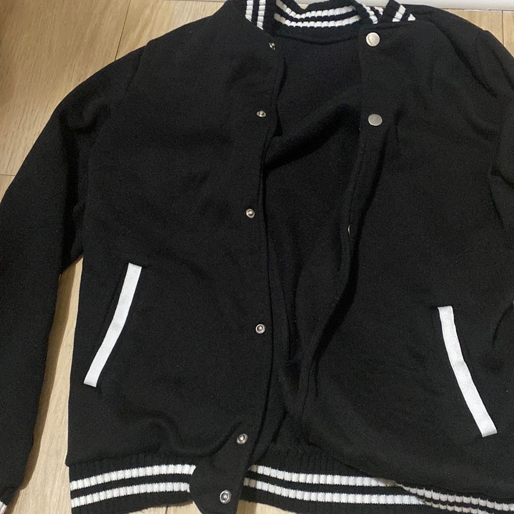 black cotton bomber jacket!